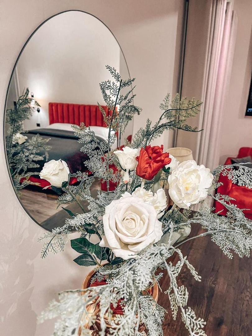 Roses reflected in the mirror